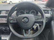 SKODA OCTAVIA VRS TDI CR - 2438 - 22