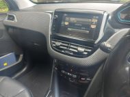 PEUGEOT 2008 ALLURE - 2454 - 12