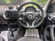 SMART FORFOUR EDITION WHITE T - 2465 - 9