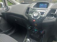 FORD FIESTA TITANIUM TDCI - 2457 - 13