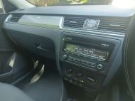 SKODA RAPID SPACEBACK SE TDI CR - 2445 - 14