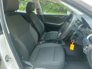 SKODA RAPID SPACEBACK SE TDI CR - 2445 - 12